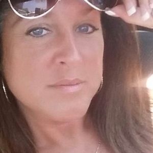 Meet your Posher, Debra